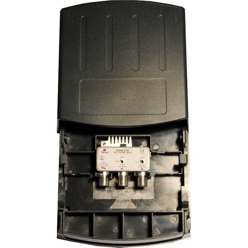 Triax EAM 218 Préamplificateur & Alimentation LTE