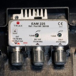 Triax EAM 225 Préamplificateur & Alimentation LTE